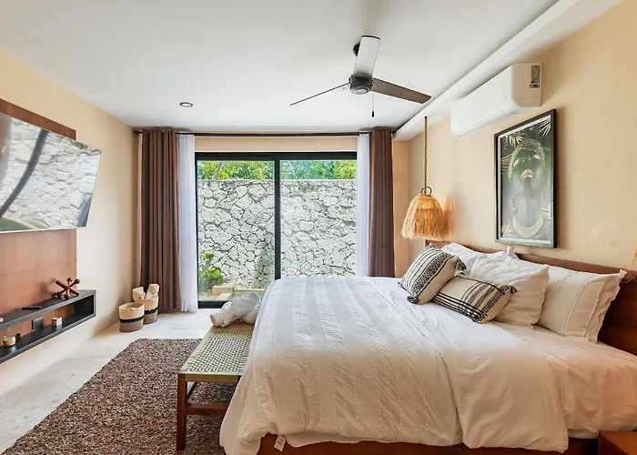 • Naaj Tun • | Boutique Swim Up En P/4 Appartement