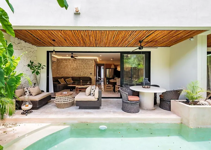 • Naaj Tun • | Boutique Swim Up En P/4 Appartement *